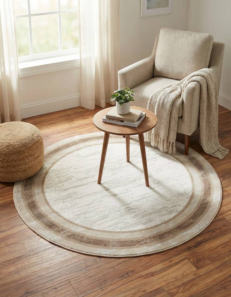 Detail image of 5' 3 x 5' 3 Laguna Round Rug