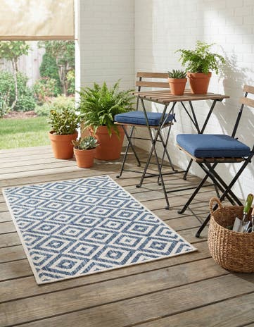 Blue Easy-Clean Jill Zarin Costa Rica Indoor / Outdoor Rug
