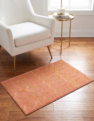 Coral Gold Marilyn Monroe™ Glam Trellis Rug