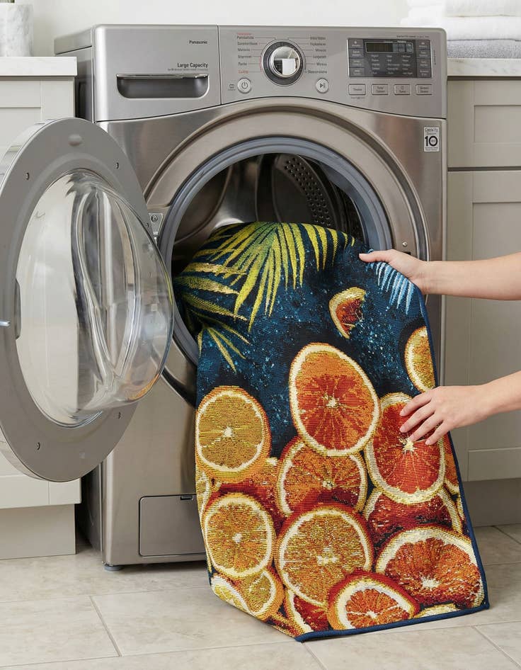 Detail image of 2' x 3'  Washable Coastal Indoor / Outdoor Rug