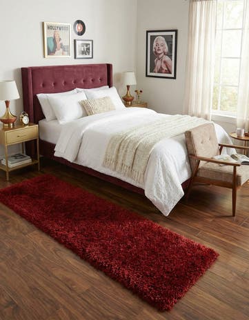 2' x 10' Marilyn Monroe™ Shag Runner Rug