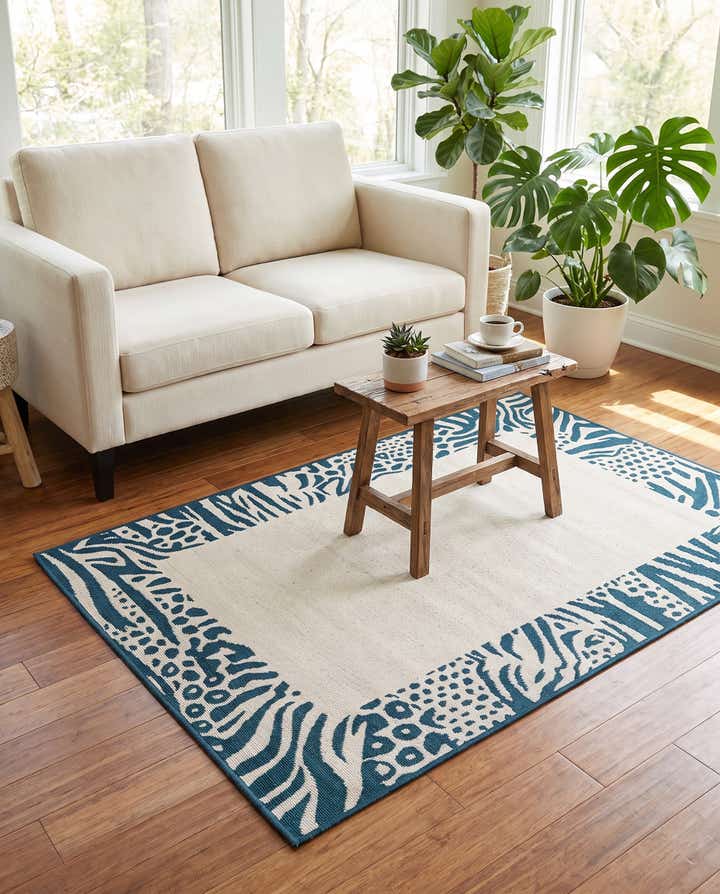 4' x 6' Easy-Clean Safari Indoor / Outdoor Rug