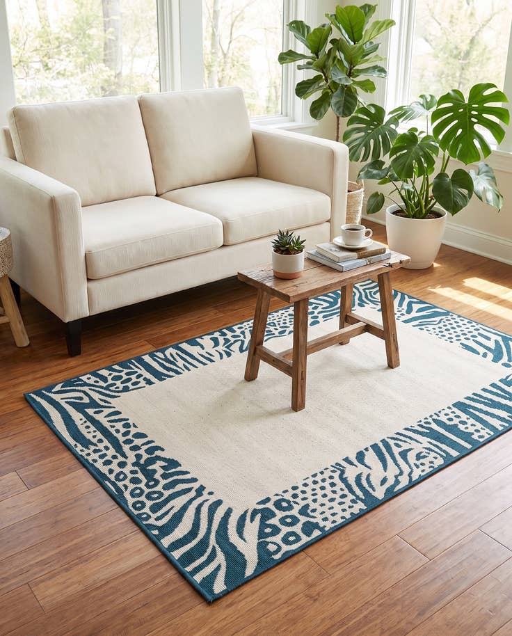 Detail image of 4' x 6' Easy-Clean Safari Indoor / Outdoor Rug