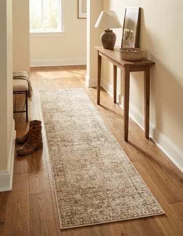 2' x 8' Eliza Runner Rug