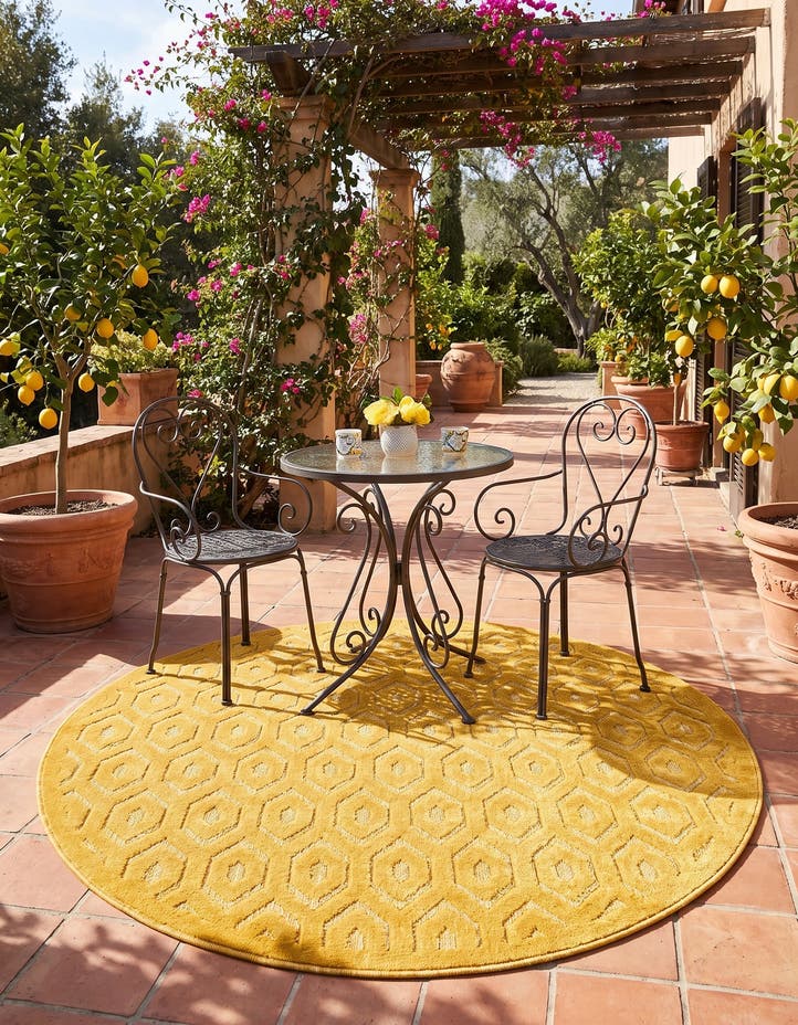 5' 3 x 5' 3 Easy-Clean Trellis Textured Indoor...