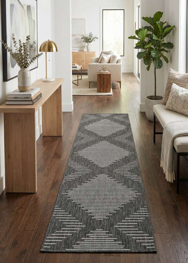 3' 3 x 14' Easy-Clean Modern Indoor / Outdoor Runner Rug