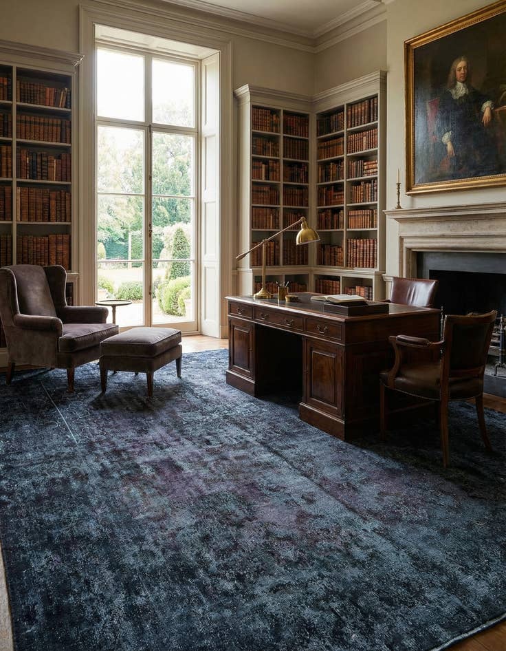 Detail image of  9' 9 x 13' Vintage Royal Wool Rug