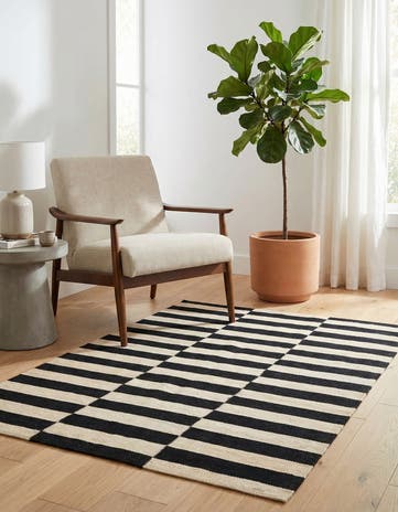 3' 5 x 4' 10 Hand Woven Kilim Modern Wool Rug