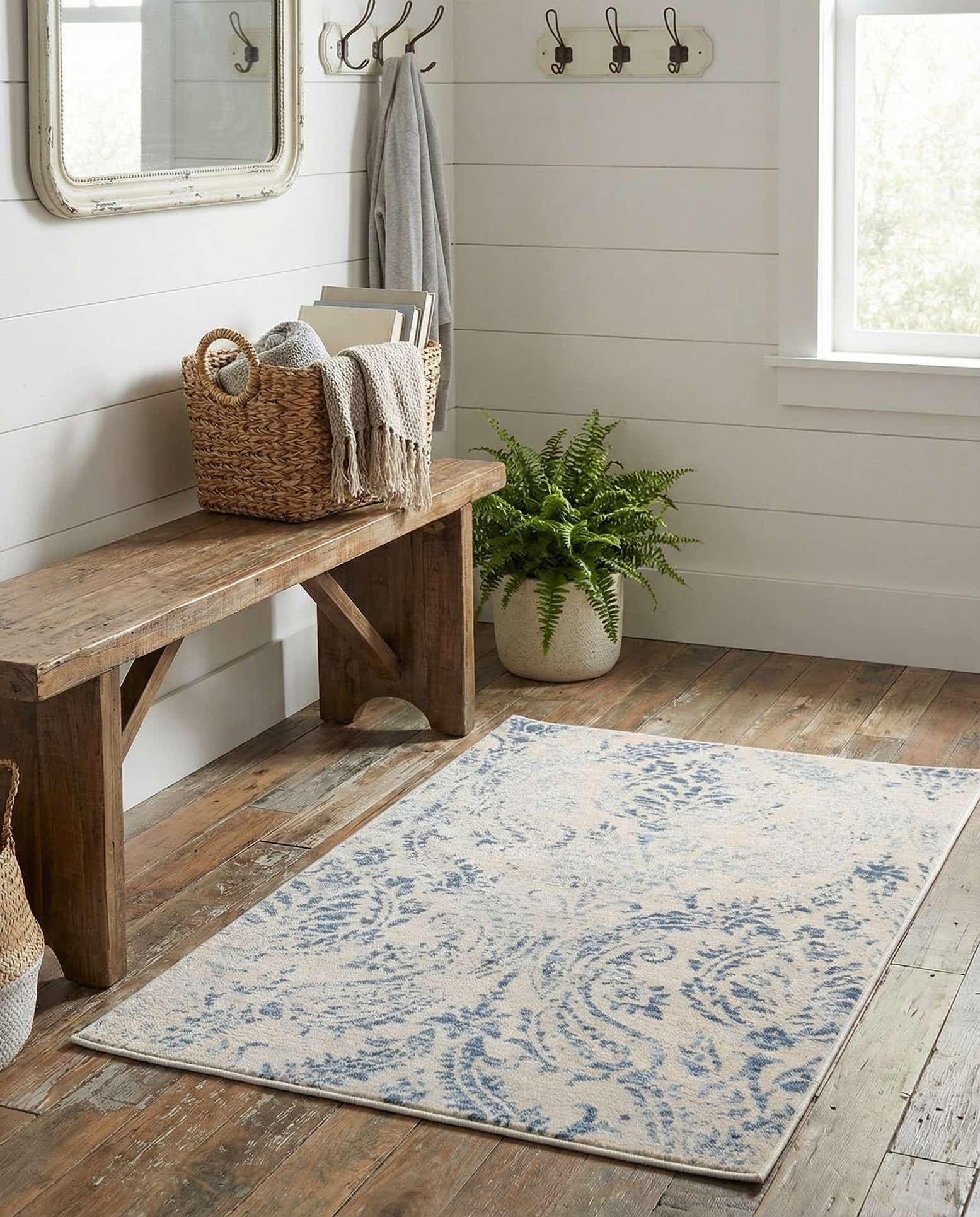 2' 2 x 3' Victoria Rug