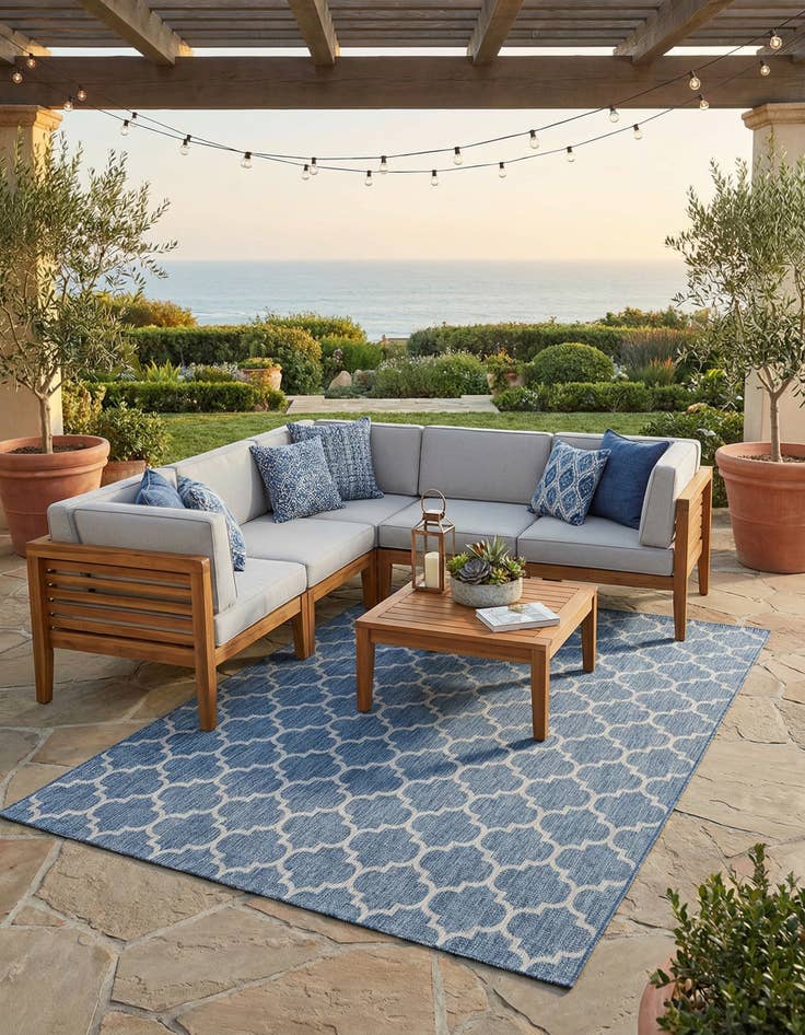 Detail image of 10' x 14'  Washable Trellis Indoor / Outdoor Rug