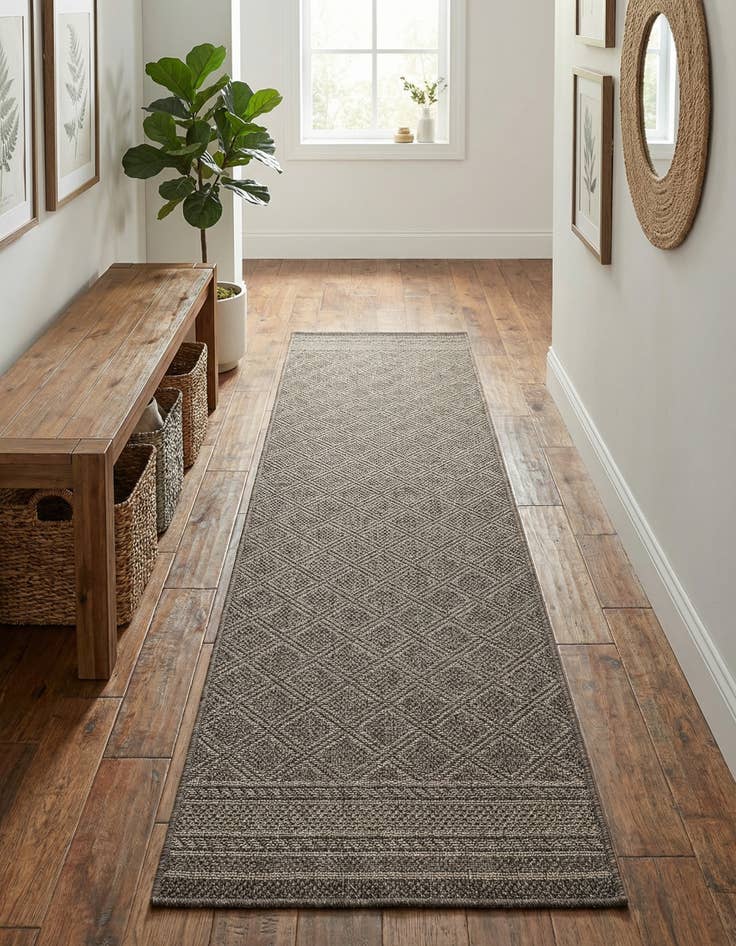 Detail image of 2' x 8' Easy-Clean Trellis Indoor / Outdoor Runner Rug