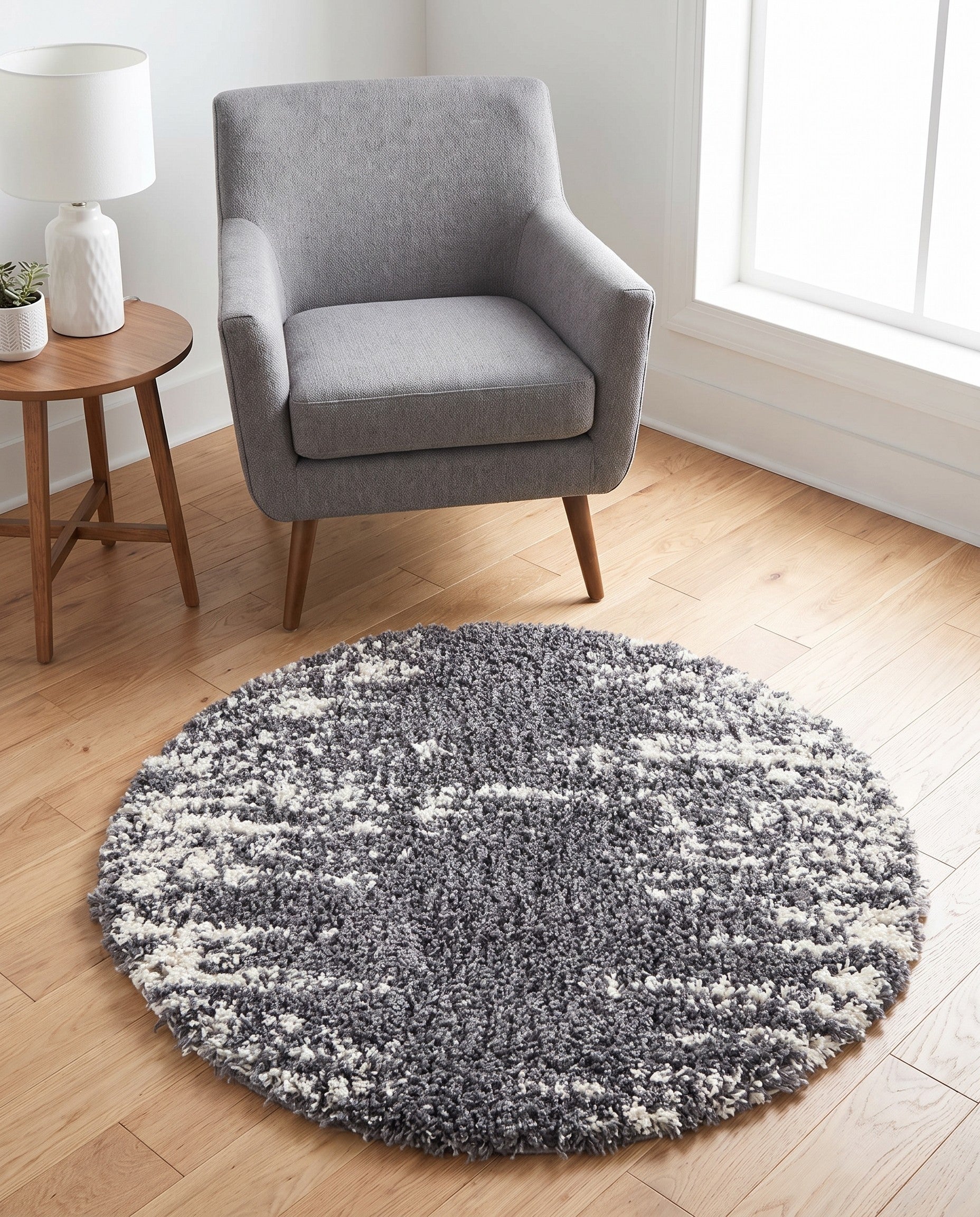 Gray Serenity Shag Round Rug