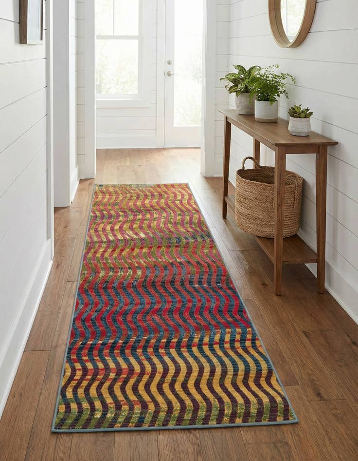 Detail image of 2' 7 x 5' 3  Washable Modern Indoor / Outdoor Runner Rug