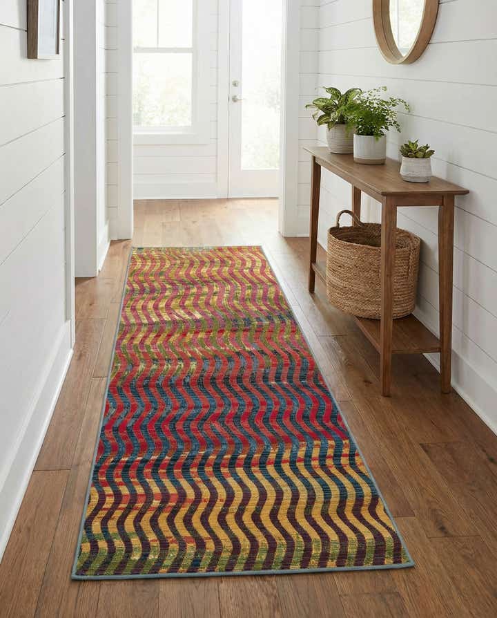 2' 7 x 5' 3 Easy-Clean Modern Indoor / Outdoor Runner Rug