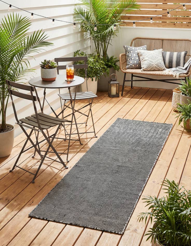 Detail image of  2' x 6' 1  Washable Jill Zarin Palm Springs Indoor / Outdoor Runner Rug