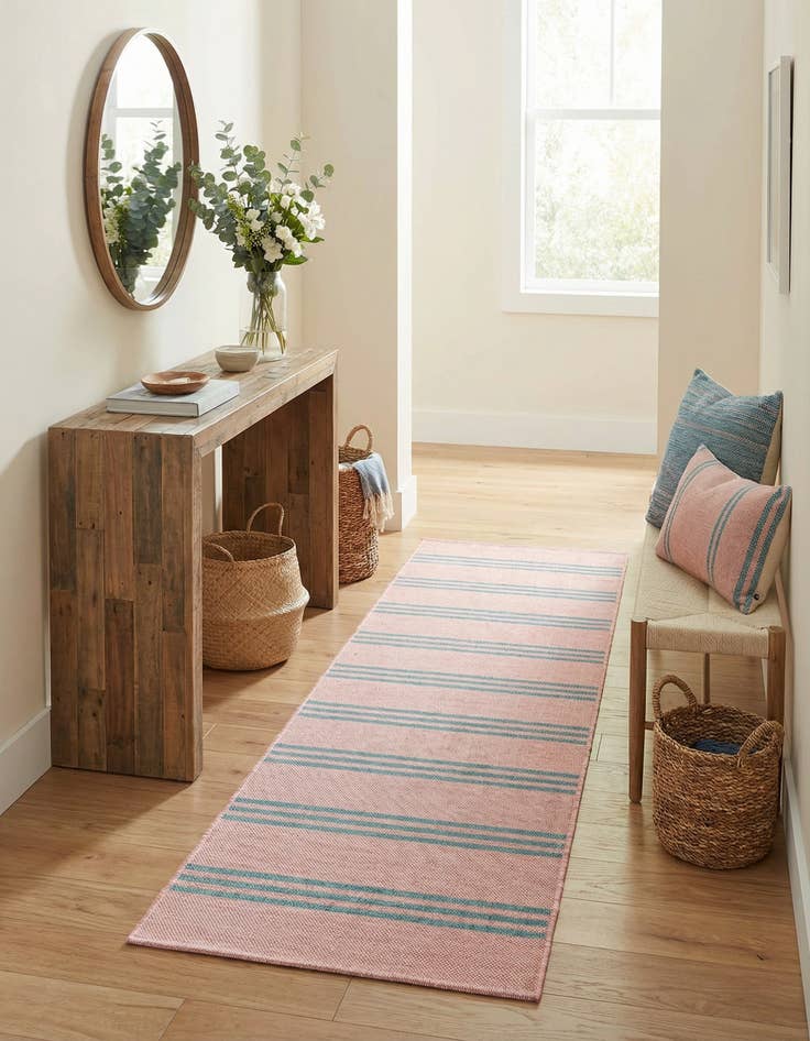 Detail image of 2' x 6'  Washable Jill Zarin Anguilla Indoor / Outdoor Runner Rug