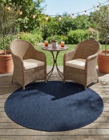 5' 3 x 5' 3 Easy-Clean Solid Indoor / Outdoor Round Rug