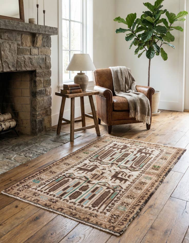 Detail image of 2' 7 x 4' 4  Hand Knotted Ultra Vintage Persian Wool Rug