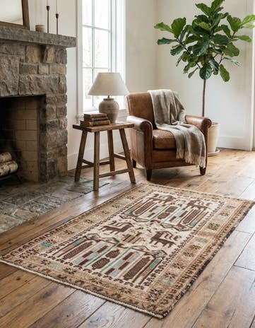 2' 7 x 4' 4 Hand Knotted Ultra Vintage Persian Wool Rug