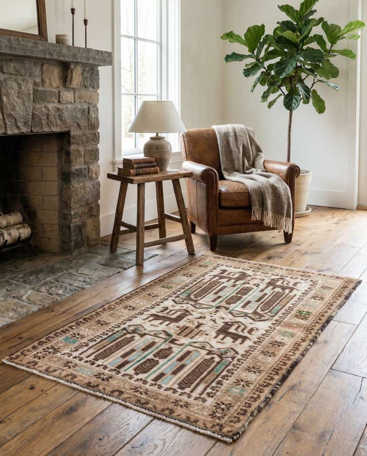 2' 7 x 4' 4 Hand Knotted Ultra Vintage Persian Wool Rug