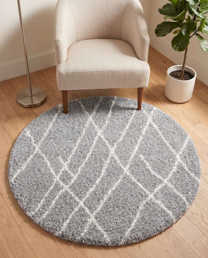 3' 3 x 3' 3 Soft Touch Shag Round Rug