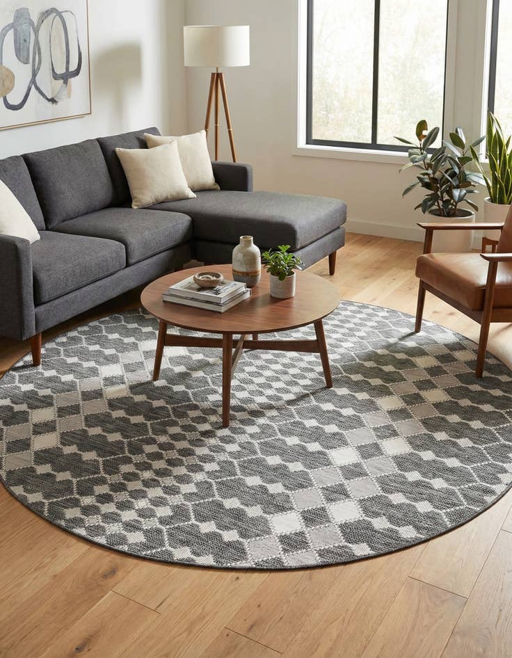 Detail image of 10' x 10'  Washable Trellis Indoor / Outdoor Round Rug