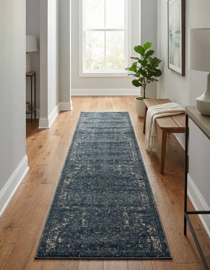 Detail image of 2' 7 x 13' Oregon Runner Rug