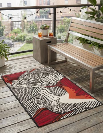 Red and Black Easy-Clean Modern Indoor / Outdoor Rug