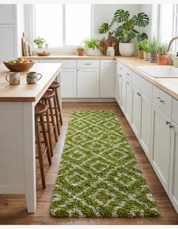 Green Lattice Shag Runner Rug