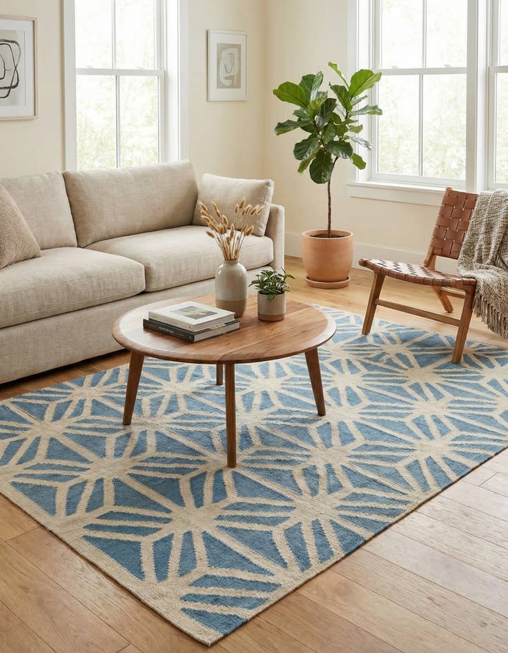 Detail image of 4' 6 x 5' 7  Hand Woven Kilim Modern Wool Rug