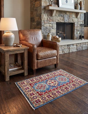 2' x 3' Hand Knotted Kazak Rug
