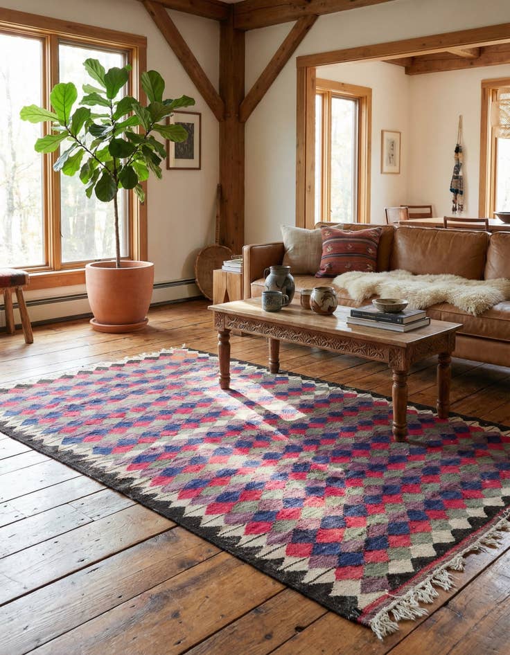 Detail image of 4' 6 x 8'  Hand Woven Kilim Fars Wool Rug