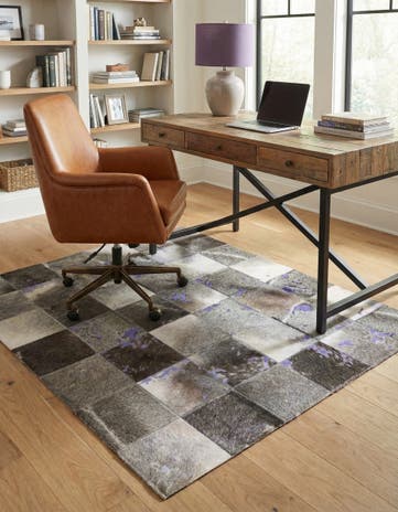 4' x 5' 9 Cowhide Leather Rug