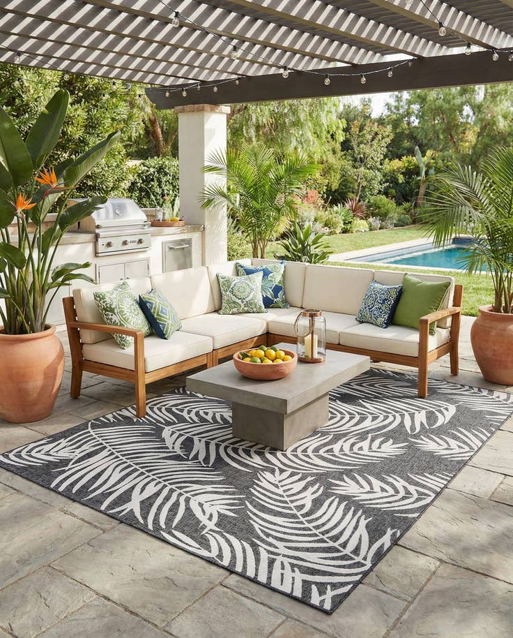 Detail image of 10' x 13' Easy-Clean Botanical Indoor / Outdoor Rug