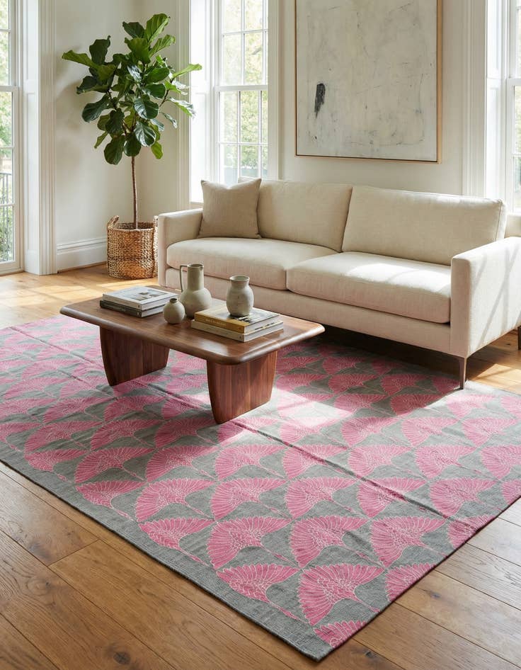 Detail image of 6' 5 x 9' 8  Hand Woven Kilim Modern Wool Rug