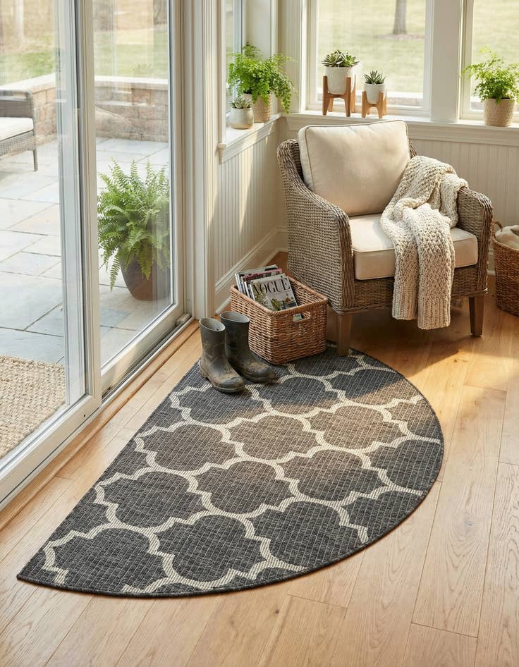Detail image of 3' x 6'  Washable Trellis Indoor / Outdoor Hearth Rug