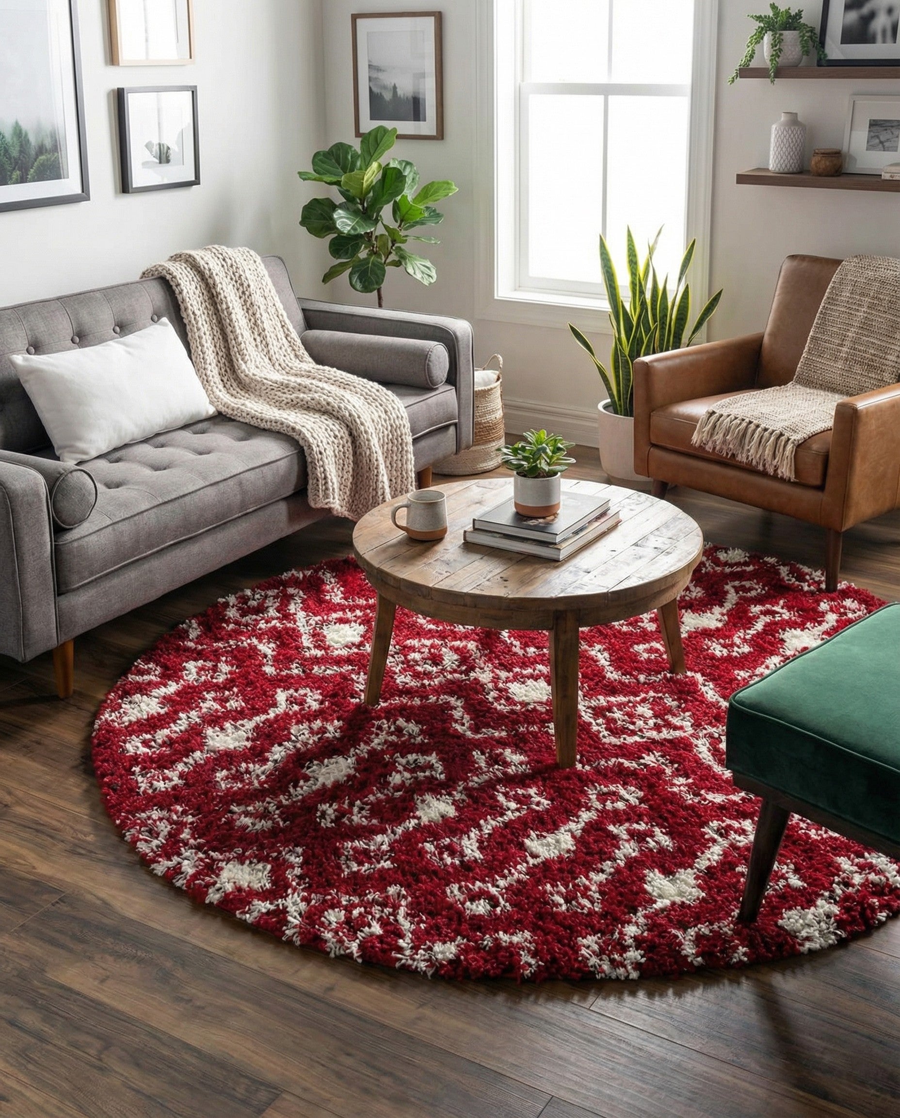  7' 10 x 7' 10 Moroccan Trellis Shag Round Rug