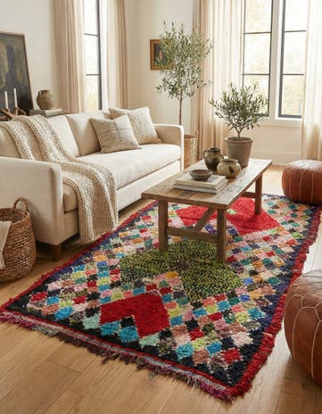4' 10 x 8' 2 Hand Knotted Moroccan Wool Rug