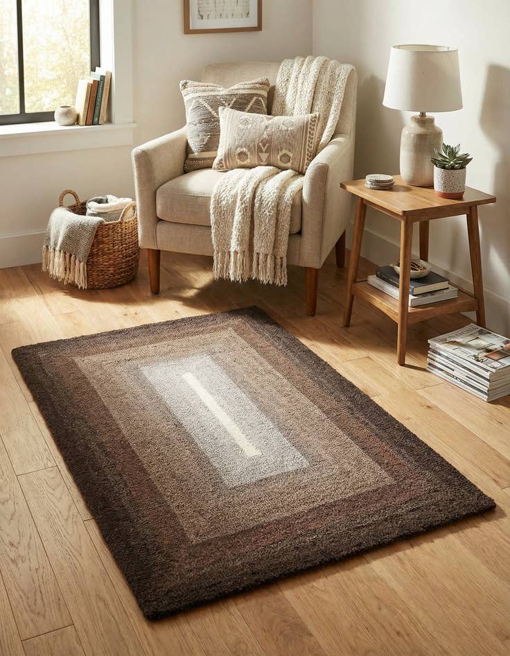 Detail image of 2' x 3' 1 Ombre Wool Rug