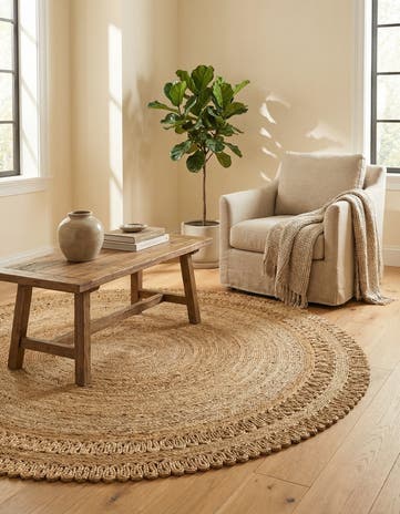 5' 1 x 5' 1 Handmade Braided Jute Round Rug