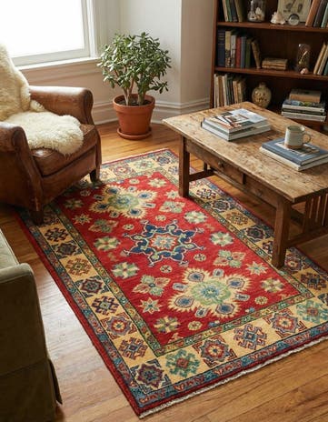 2' 7 x 4' 1 Hand Knotted Kazak Rug