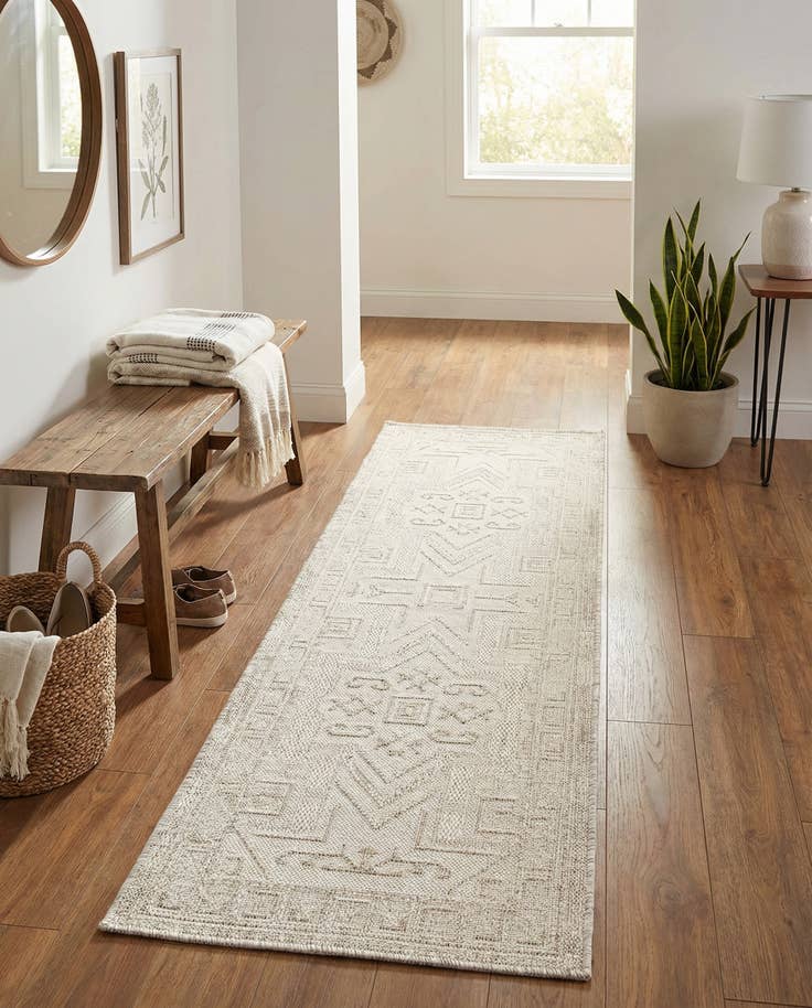 Detail image of 2' x 6' Easy-Clean Aztec Indoor / Outdoor Runner Rug