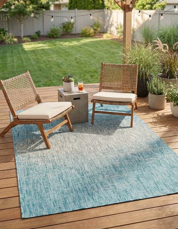 4' x 6' Easy-Clean Modern Indoor / Outdoor Rug