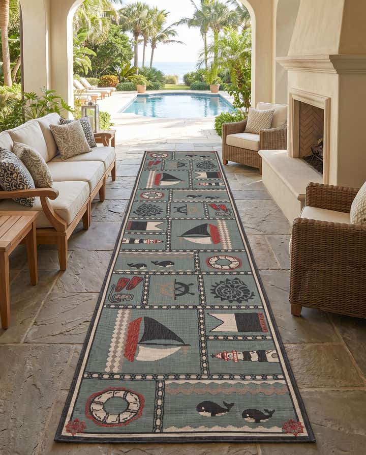 2' 7 x 12' Easy-Clean Coastal Indoor / Outdoor Runner Rug