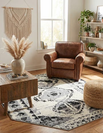 7' 10 x 7' 10 Tagine Octagon Rug