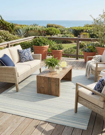 7' 10 x 10' Easy-Clean Vista Breeze Indoor / Outdoor Rug