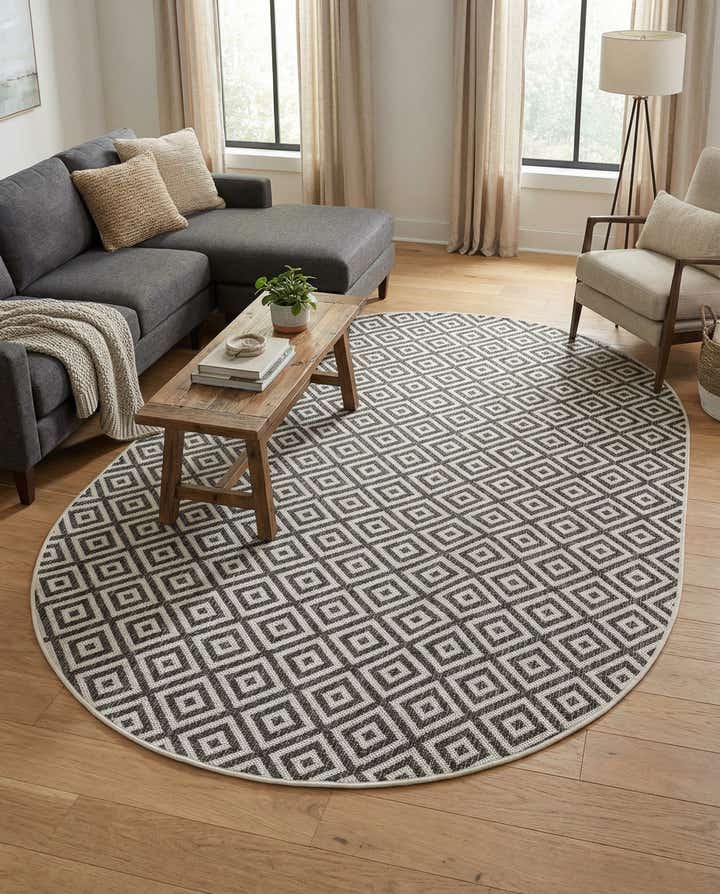 5' 3 x 8' Easy-Clean Jill Zarin Costa Rica Indoor / Outdoor Oval Rug