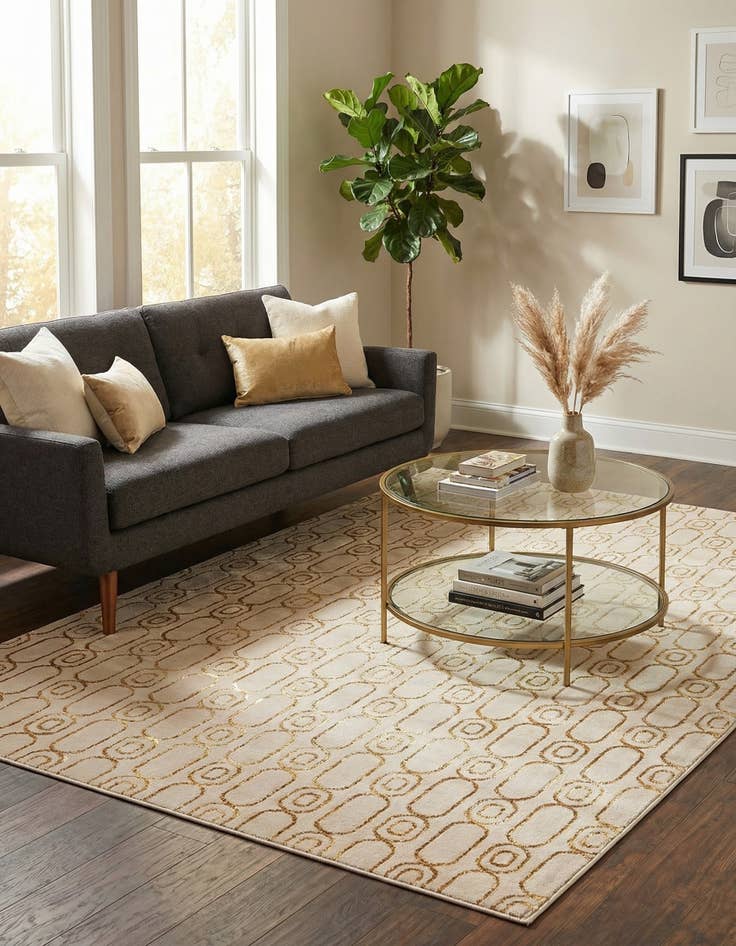 Detail image of 6' x 9' Vogue Geo Rug