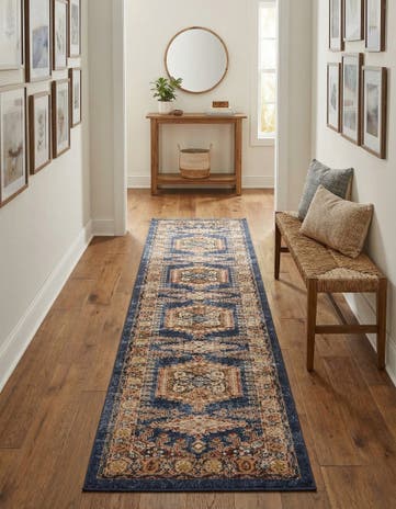 2' 7 x 10' Eden Runner Rug