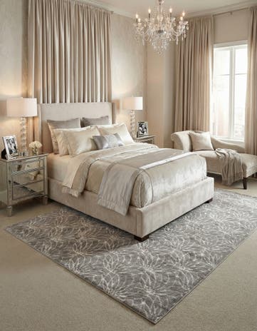 10' x 14' Marilyn Monroe™ Glam Dahlia Rug